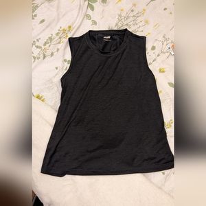 Sleeveless workout top